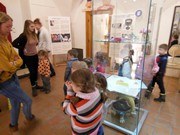 Výlet do Dobrovic - výstava Pat a Mat